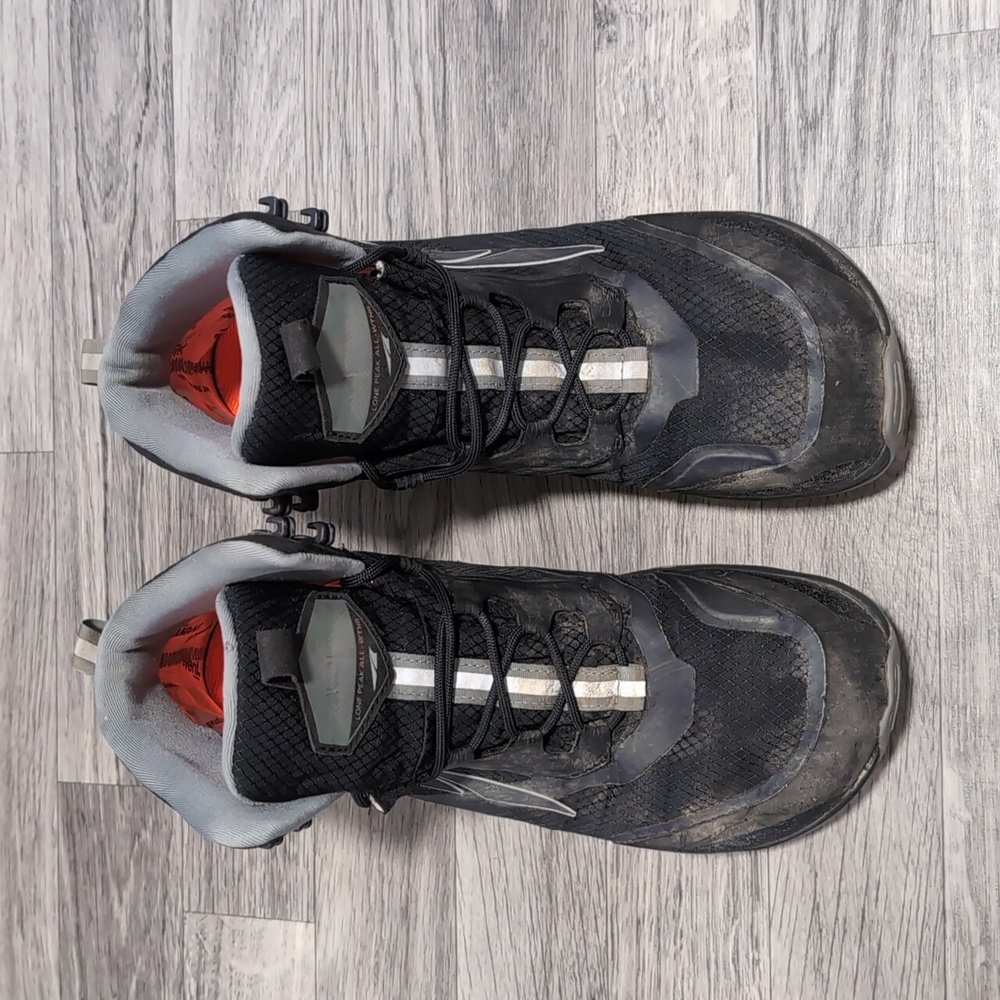 Altra Lone Peak ALL-WTHR Mid 2 Hiking Boots 9.5